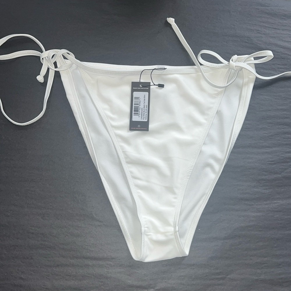 NEW - White plus size bikini bottoms